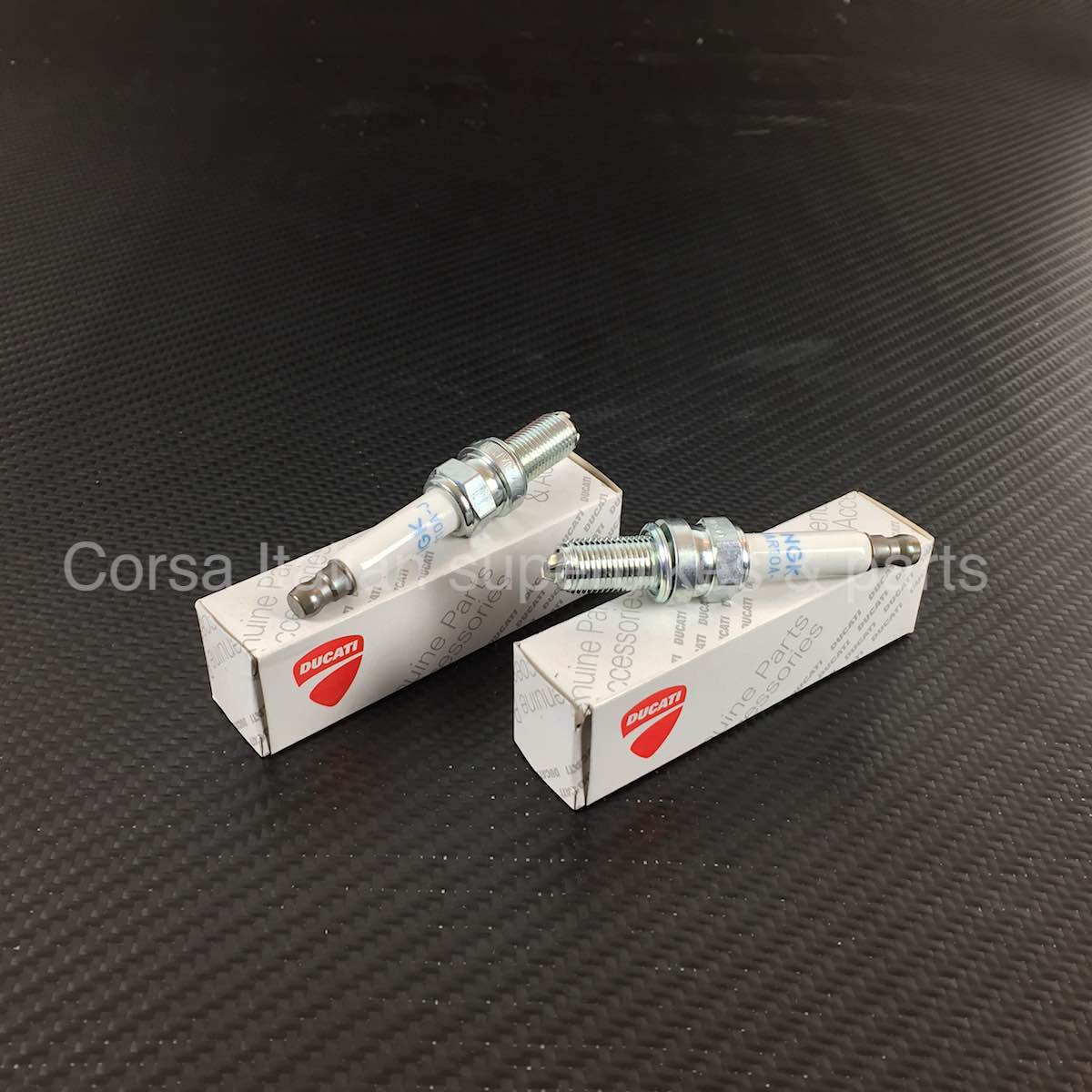 Ducati OE NGK MAR10A-J spark plug 848 1098 1198 MTS SF diavel 67040381A