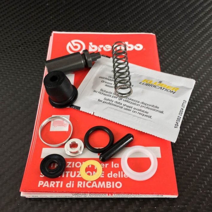 Ducati master cyl. kit 000047226 1