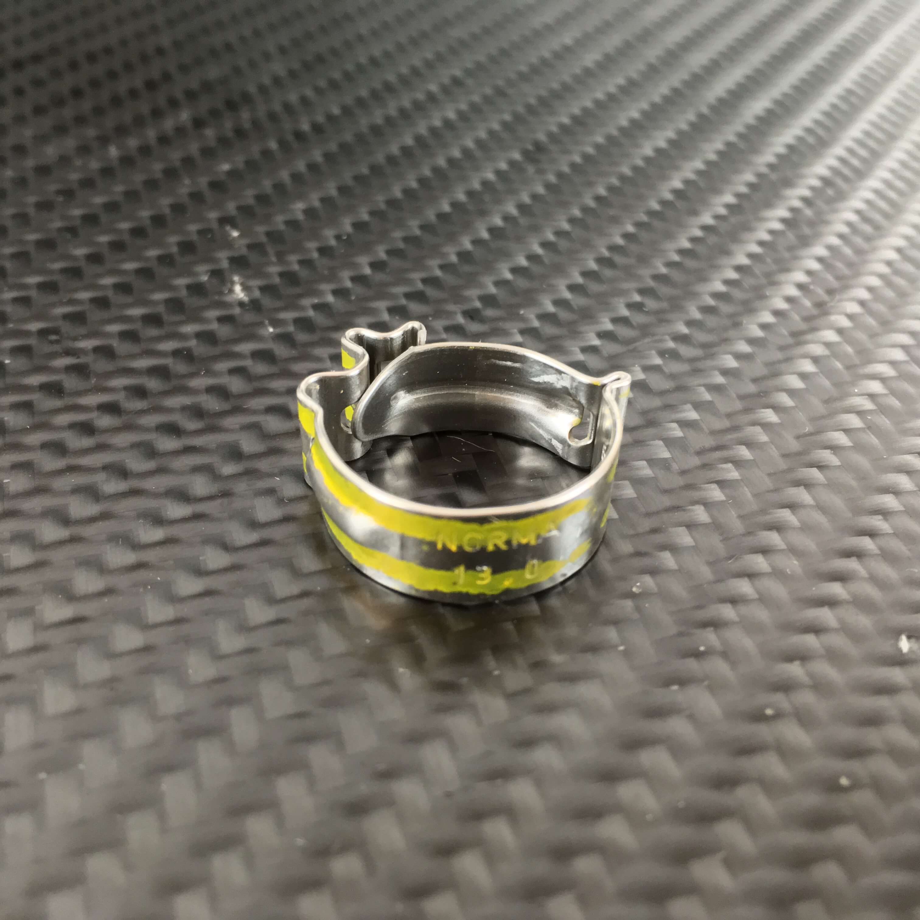 Ducati OE fuel hose clamp SBK Monster SS ST Diavel MTS Scrambler for Hose Ring Clamp
lp0lpmzq Ducati OE fuel hose clamp SBK Monster SS ST Diavel MTS Scrambler for Hose Ring Clamp
lp0lpmzq