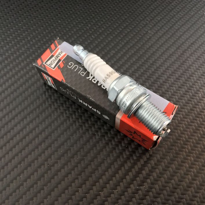 Champion RA59GC Racing spark plug