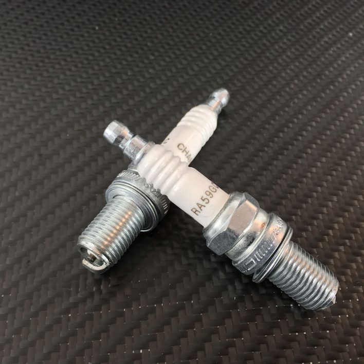 Champion RA59GC Racing spark plug
