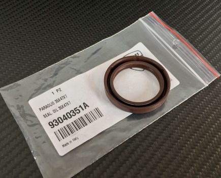 Oil seal; 93040351A replaces 46340269A & 93050142A