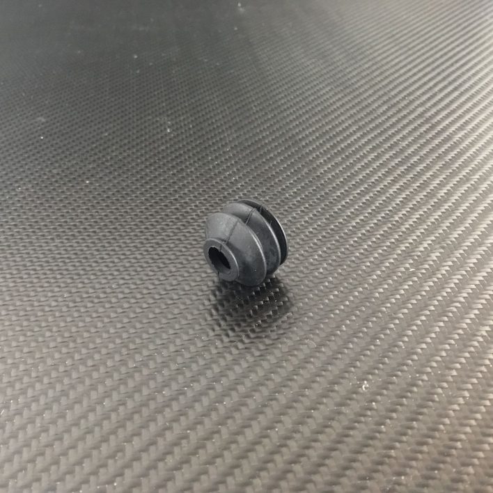 Ducati rubber clutch push rod guard / seal sbk 851 888 748 916 996