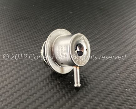 Genuine Ducati (Weber) 3 Bar fuel pressure regulator. Ducati art-no. 28340031A