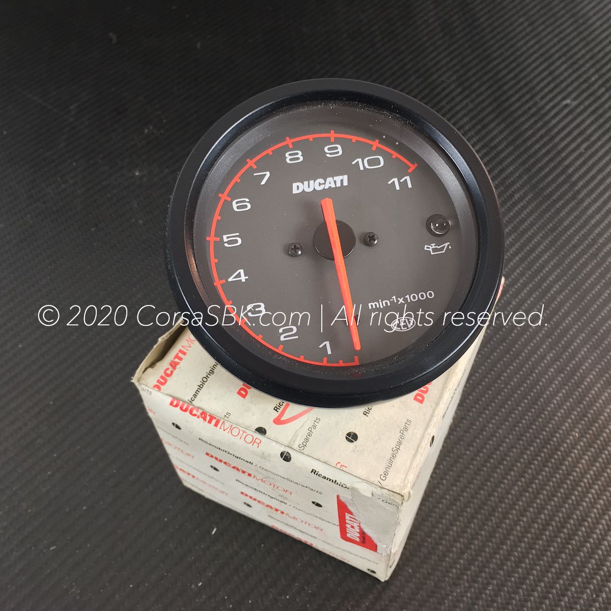 Ducati electronic tachometer RPM REV counter MY '00 - '01 Monster 900Sie  900ie Dark City 40240111B