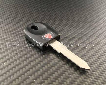 Genuine Ducati blank key. w. transponder. Ducati Part-no: 59840361A. Fitted to i.a. Ducati Monster 797, 821, 1200; Hypermotard 821 & 939; SuperSport 939. (MY '13-'19)