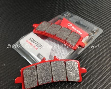 Genuine Brembo brake pads. Size: 102,2 x 42,0 x 7,7 mm. Compound: Sintered; 07BB37SA